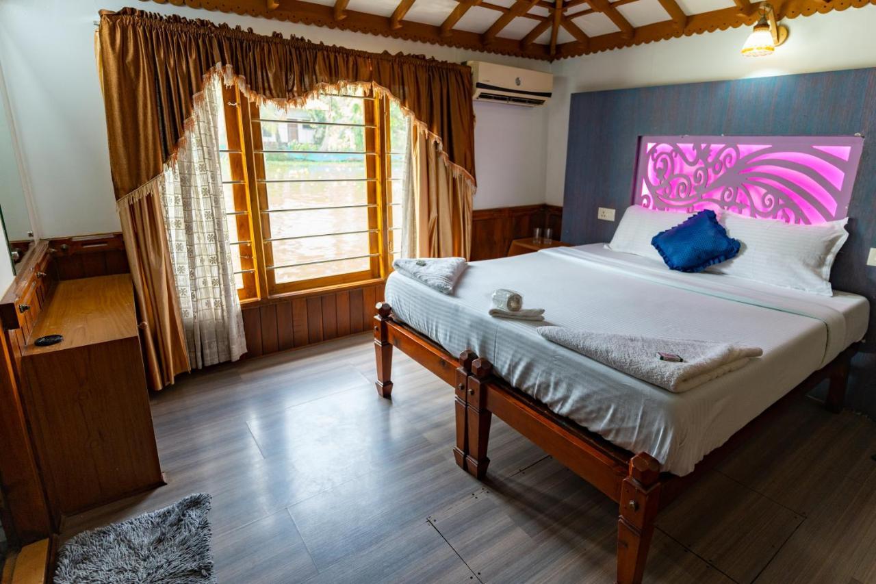 Kera Houseboats Alleppey Alappuzha Kültér fotó