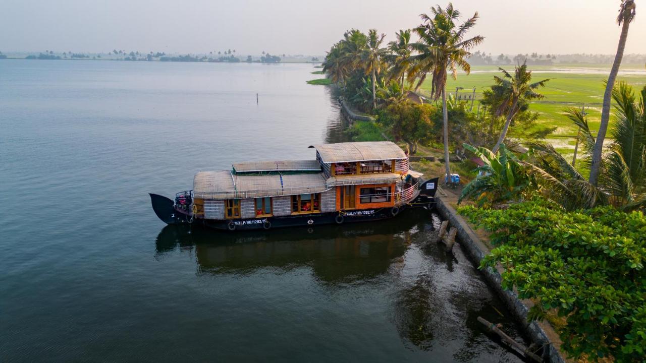 Kera Houseboats Alleppey Alappuzha Kültér fotó