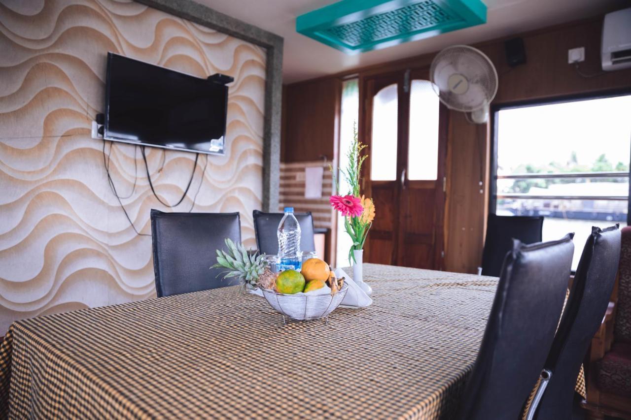 Kera Houseboats Alleppey Alappuzha Kültér fotó