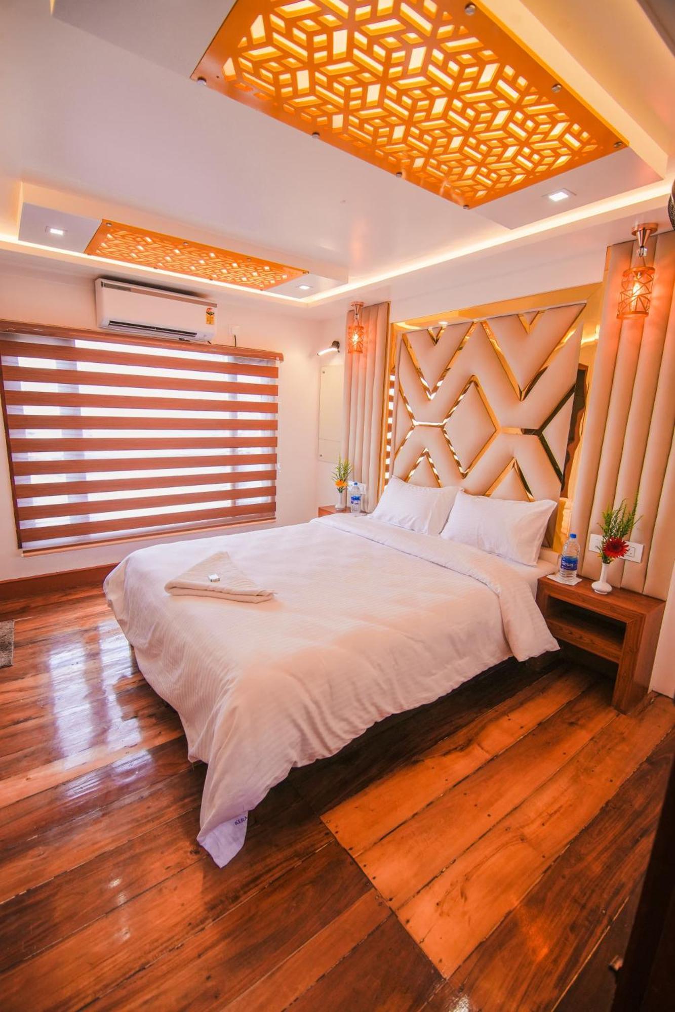 Kera Houseboats Alleppey Alappuzha Kültér fotó