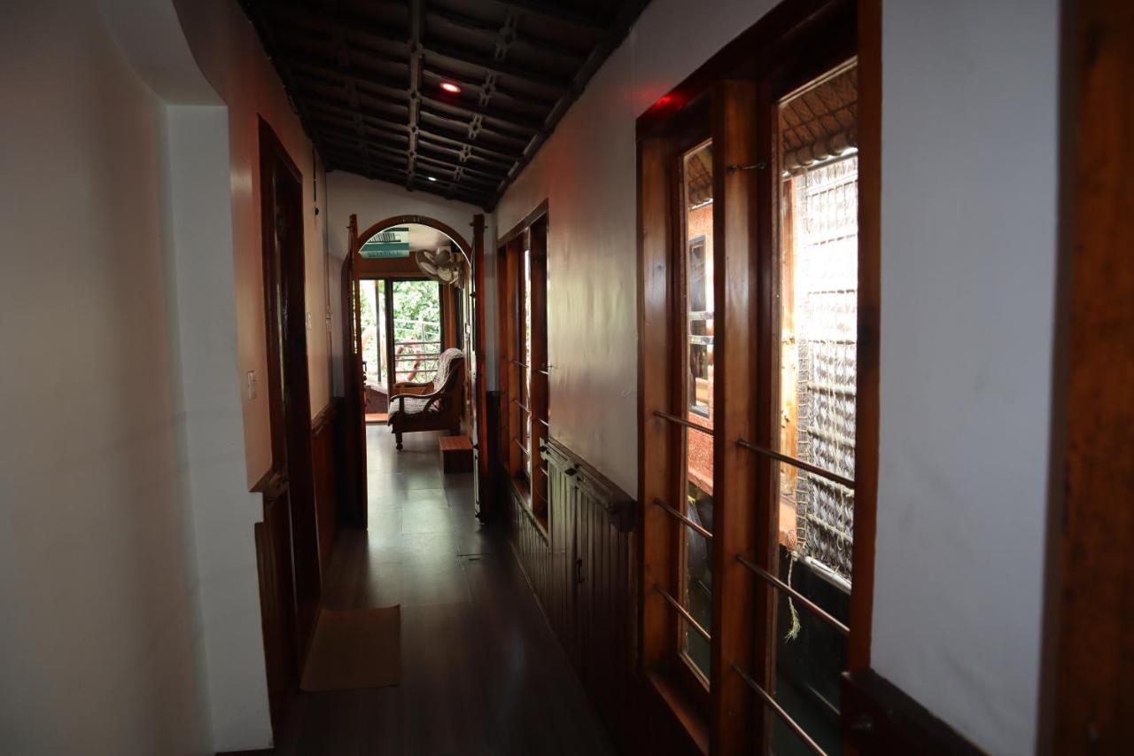 Kera Houseboats Alleppey Alappuzha Kültér fotó